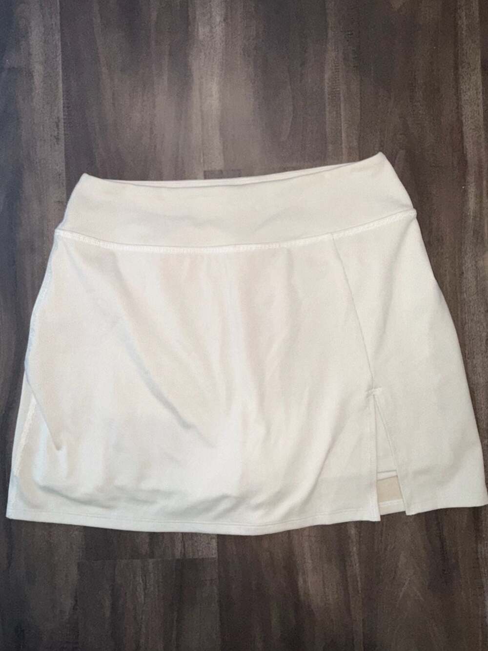 Beyond Yoga Spacedye In The Mix Skort - Cloud White